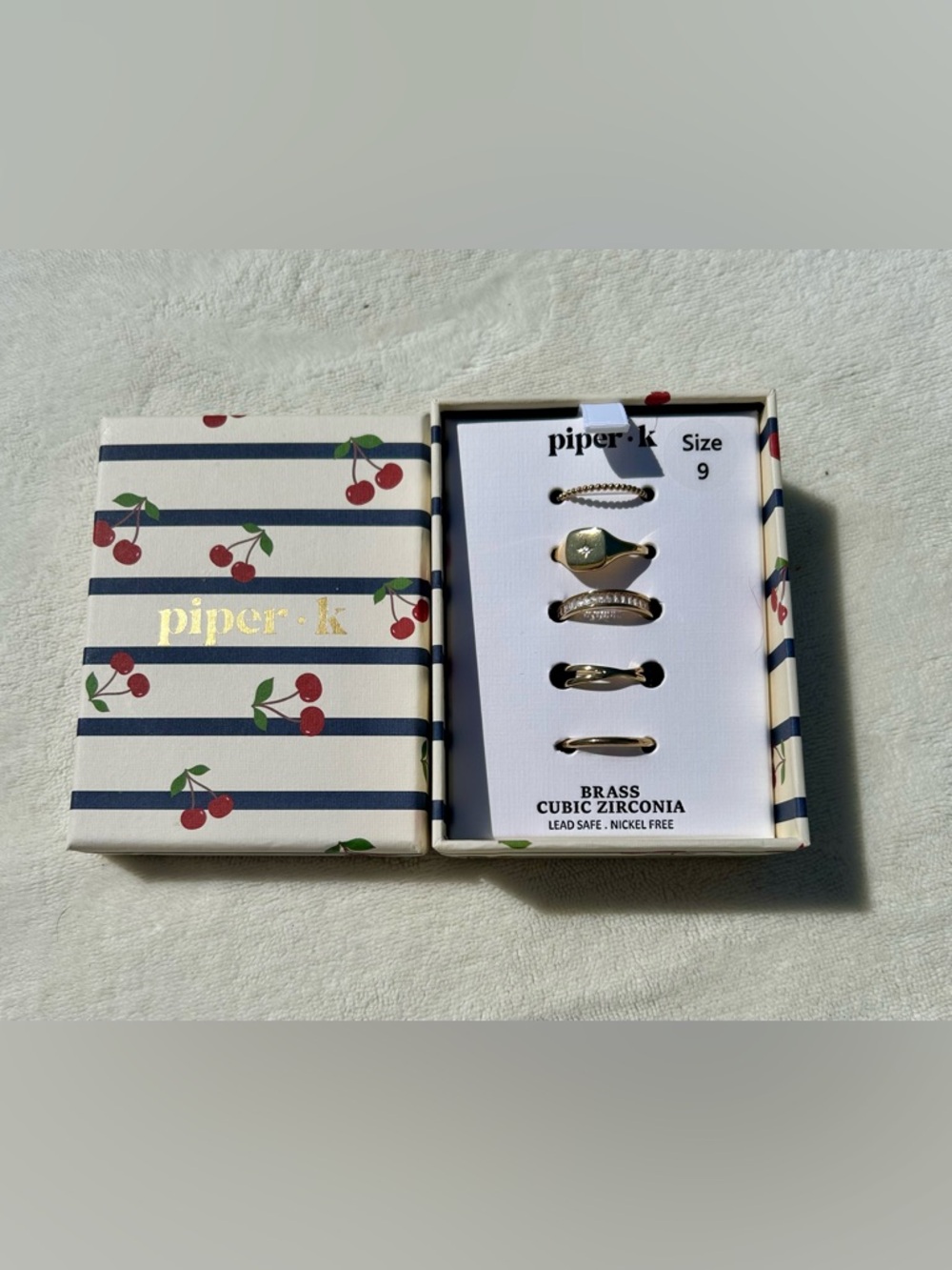 Piper K Set of Five Rings Dainty Gold Ring NIB size 9